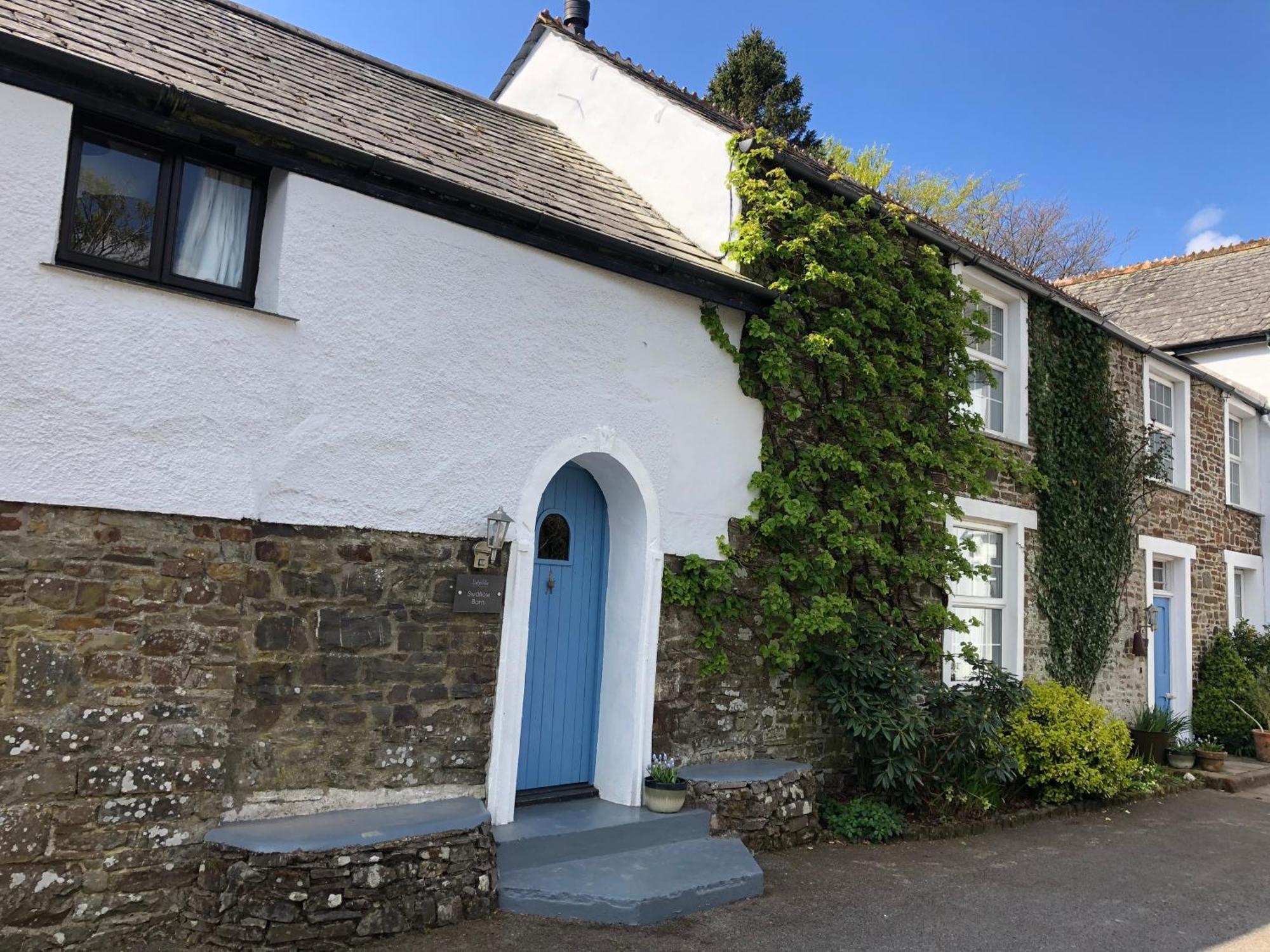 Lake Villa Holiday Cottages Holsworthy Exterior photo
